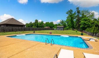 178 E CHERRYBARK Dr, Atoka, TN 38004