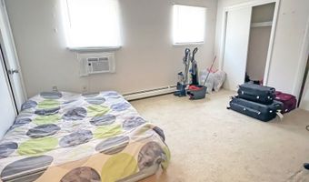 48 Sutton Pl 48, Bloomfield, CT 06002