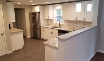 161 E Wyoming Ave, Absecon, NJ 08201