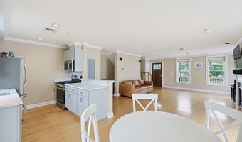 12 Honora Ln 12, Bourne, MA 02532