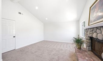 27833 Via Amistosa, Agoura Hills, CA 91301
