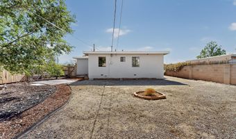 165 Hilton Ave NW, Albuquerque, NM 87107