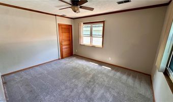 1061 Virginia Ave, Akron, OH 44306