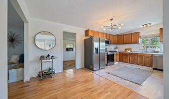 5975 Dover St, Arvada, CO 80004