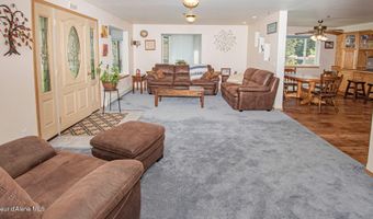 6616 Comanche St, Bonners Ferry, ID 83805
