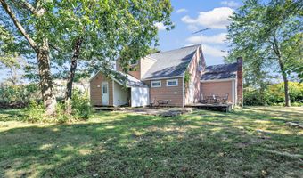 86 Vanguard St, Bridgeport, CT 06606