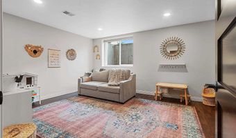 2066 W HERON Ln, Appleton, WI 54913