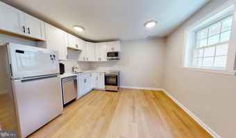 706 N CLEVELAND St, Arlington, VA 22201