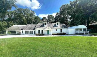 2401 Forrest Park Dr, Arkadelphia, AR 71923