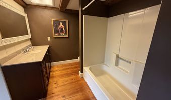 246 South Rd, Candia, NH 03034