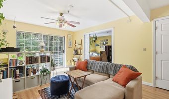 265 Hildred Dr, Burlington, VT 05401