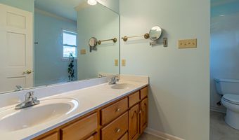 19497 Stone Mountain Rd, Abingdon, VA 24210