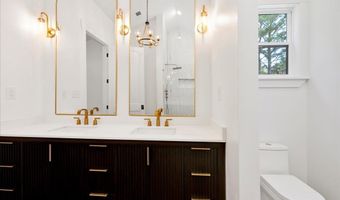 960 CAMP BRANCH Rd, Alabaster, AL 35007