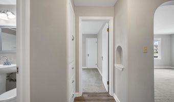 1203 W NORTHLAND Ave, Appleton, WI 54914