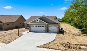2025 Approach Dr, Auburn, IN 46706