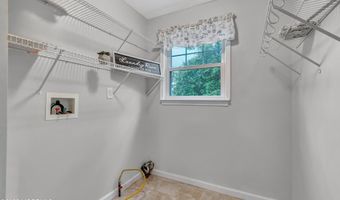 525 Barnegat Blvd, Beachwood, NJ 08722