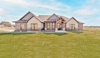 170 Rolling Hills Blvd, Alvord, TX 76225