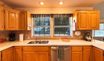 34201 Pacific Reefs Rd, Albion, CA 95410