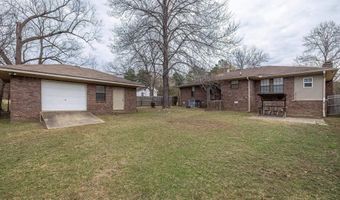 639 Unity Rd, Arkadelphia, AR 71923