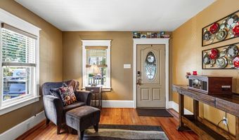 9 MOORE Ave, Barrington, NJ 08007