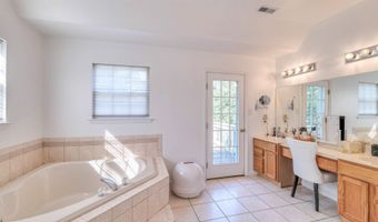 7 Ruth Ct, Absecon, NJ 08201