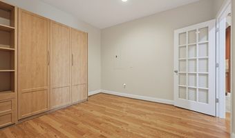 142 Bigelow St 304, Boston, MA 02135