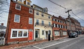36 State St, Portsmouth, NH 03801