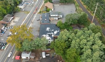 209 Riverside Ave, Bristol, CT 06010