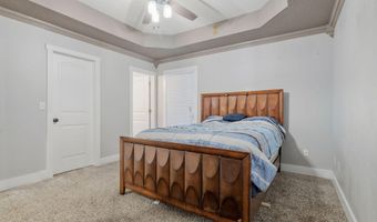 1019 Daniels St, Aurora, MO 65605