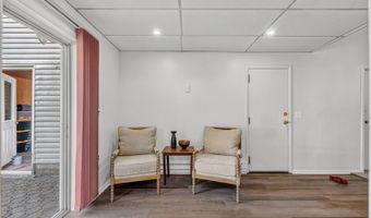 10 Frances Rd, Bayonne, NJ 07035