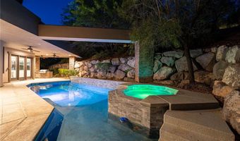 29 Soaring Bird Ct, Las Vegas, NV 89135