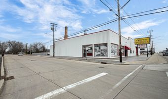 1610 W WISCONSIN Ave, Appleton, WI 54914