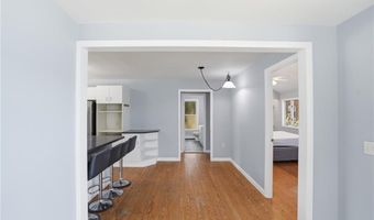 29 E Shore Dr, Coventry, RI 02816