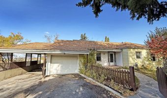 220 HILLCREST Dr, Baker City, OR 97814