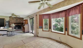 420 Renee Dr, Andover, KS 67002