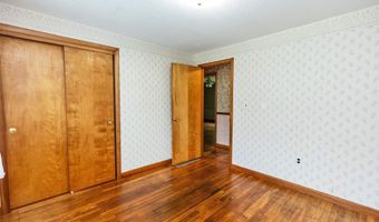 58 Francestown Rd, Bennington, NH 03442