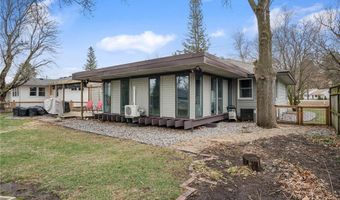 2104 W Oakland Ave, Austin, MN 55912