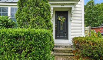 434 Donald St, Bedford, NH 03110