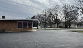 103 W 3rd St, Aroma Park, IL 60910