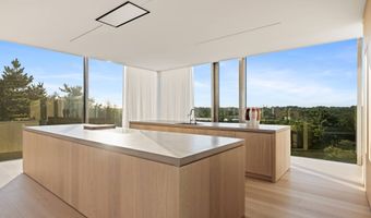55 Dunes Ln, Amagansett, NY 11930
