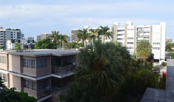1020 94th St 402, Bay Harbor Islands, FL 33154