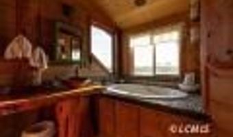 18552 Twenty Mile Rd, Adel, OR 97620