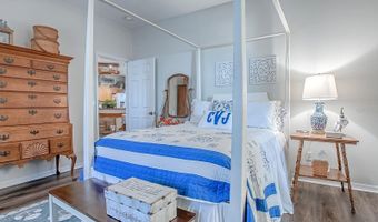 926 DEKLEVA Dr, Apopka, FL 32712