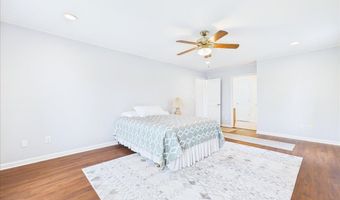 2832 Kensington St, Athens, TN 37303