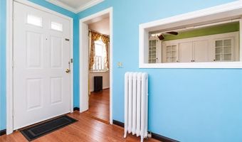 113 Beckwith St, Cranston, RI 02910