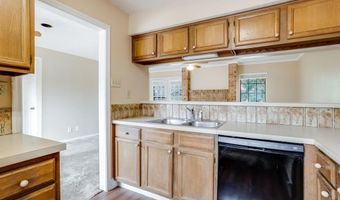 16301 Ledgemont Ln 267, Addison, TX 75001