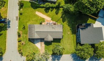 39 N Pershing Rd, Asheville, NC 28805