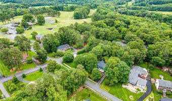 14270 Country Club Dr, Ashland, VA 23005