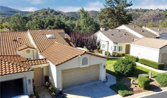 29585 Circle R Greens Dr, Escondido, CA 92026