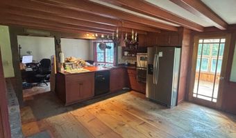 184 Phoenixville Rd, Chaplin, CT 06235